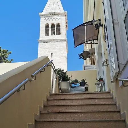 Emily With Sea & Park View