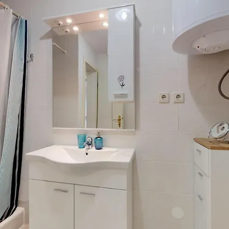 Emily With Sea & Park View * Novigrad Istria