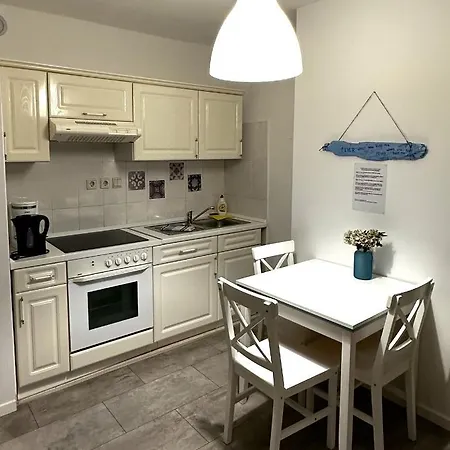 Emily Deluxe Superior 5 Star Apartment, Your Piece Of Heaven With Sea & Park View * Novigrad Istria